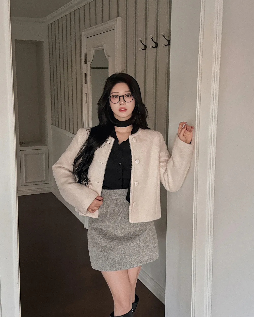 재킷 모델 착용 이미지-S1L49