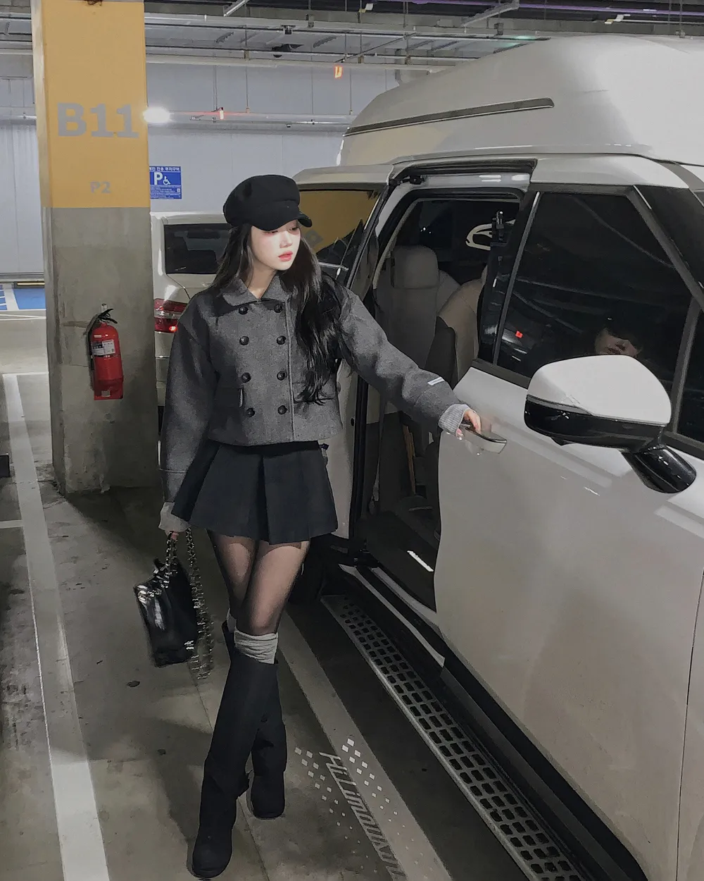 재킷 모델 착용 이미지-S1L48