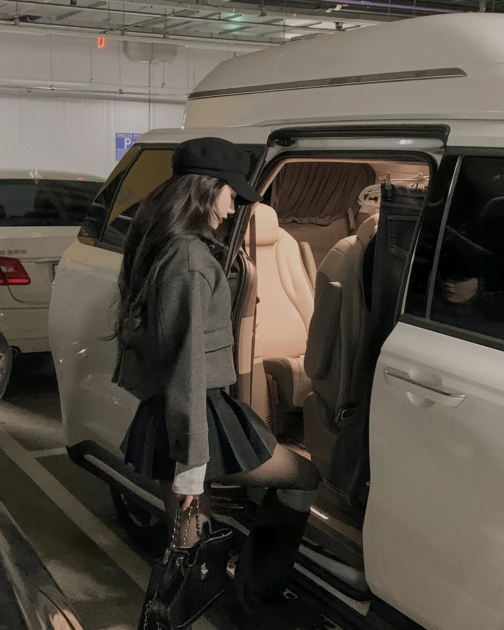 재킷 모델 착용 이미지-S1L49