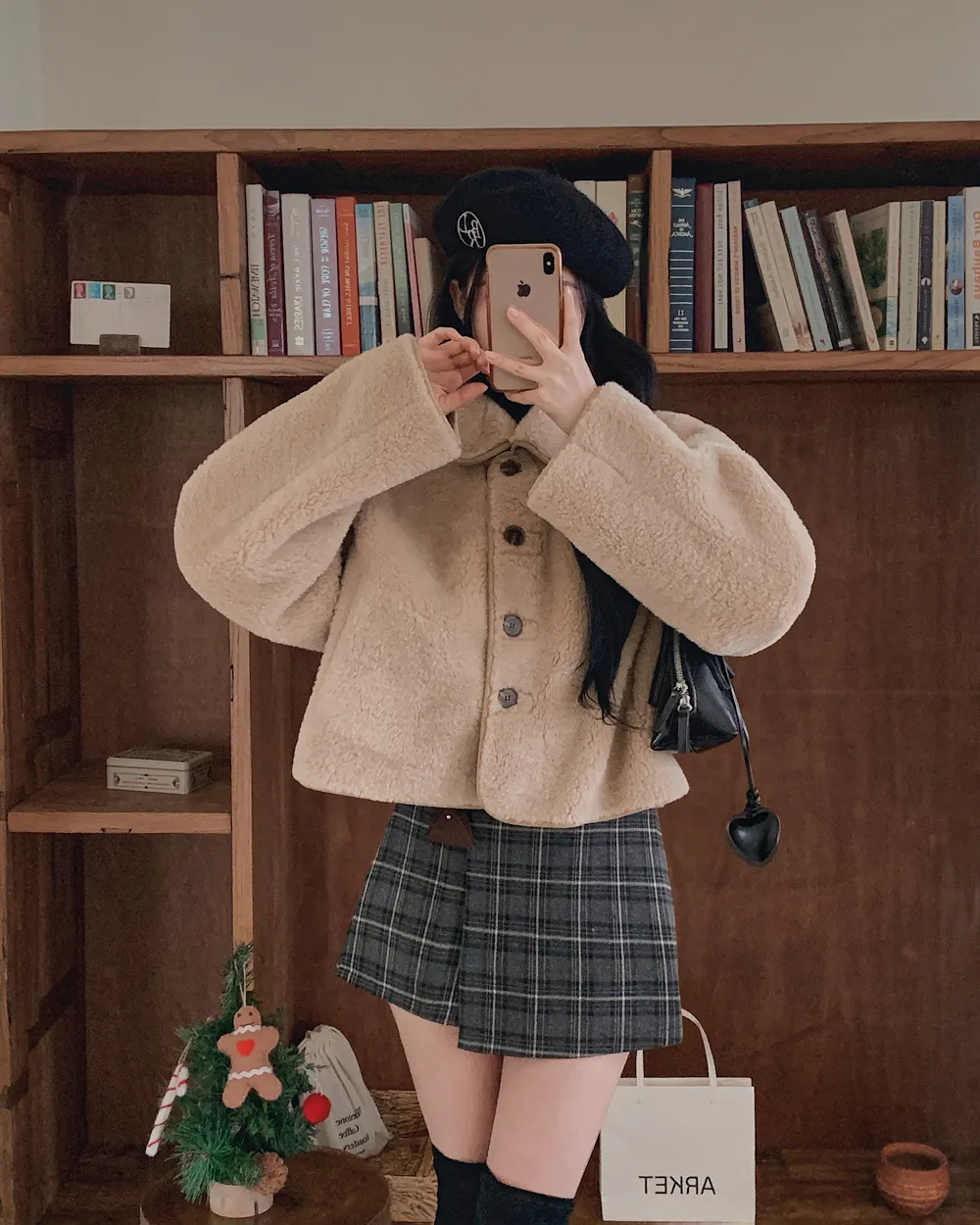 미니 스커트 모델 착용 이미지-S1L21