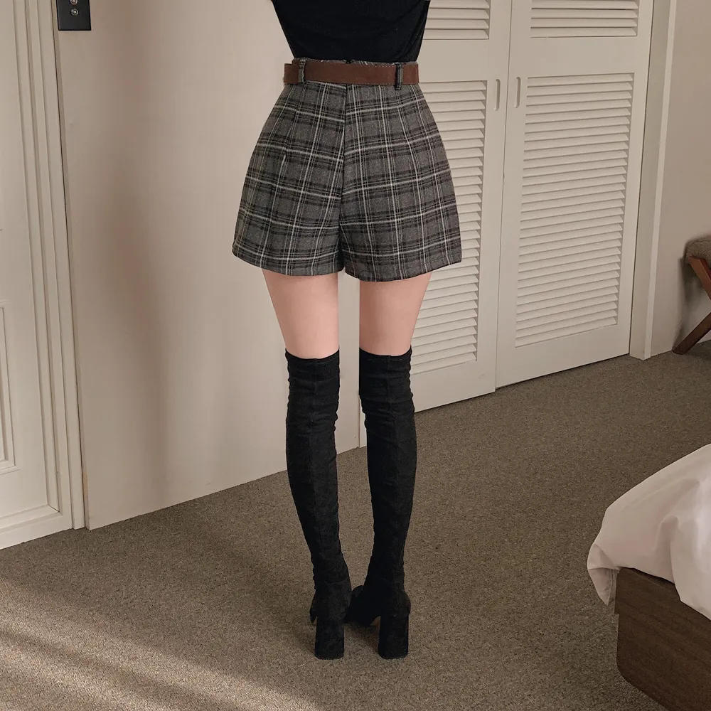 미니 스커트 모델 착용 이미지-S1L19