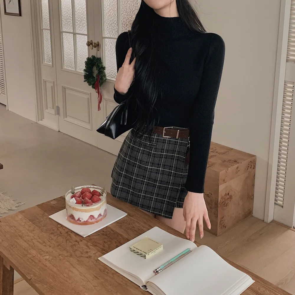 미니 스커트 모델 착용 이미지-S1L31