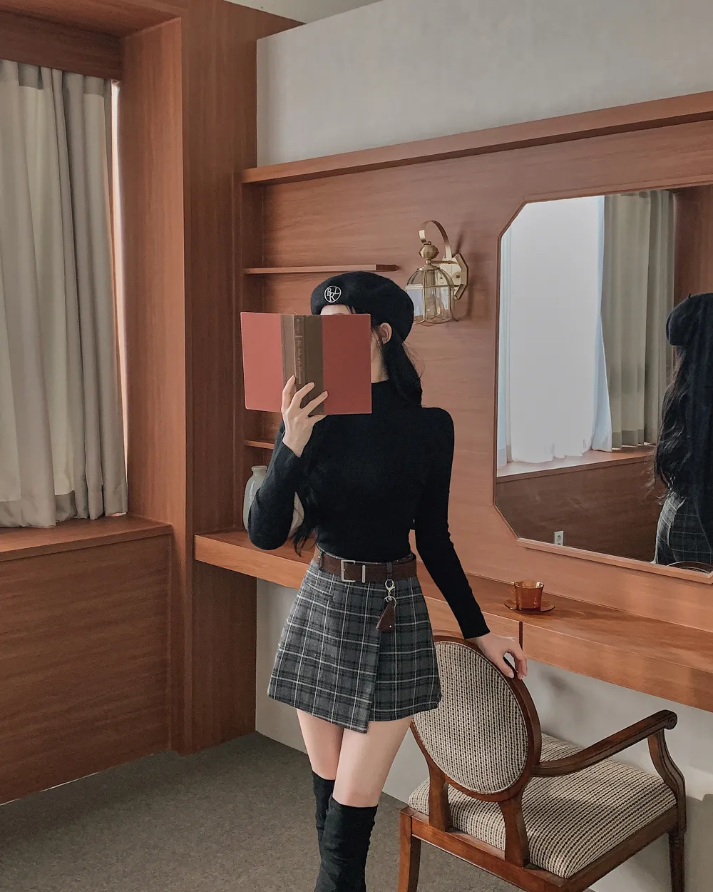 미니 스커트 모델 착용 이미지-S1L45