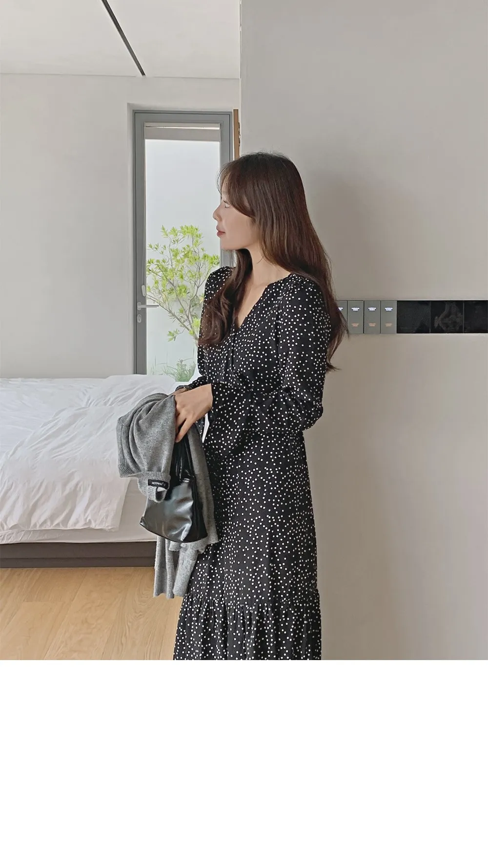 레블린_긴팔 도트롱원피스