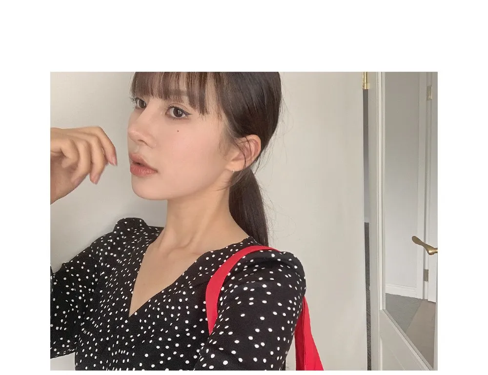 레블린_긴팔 도트롱원피스