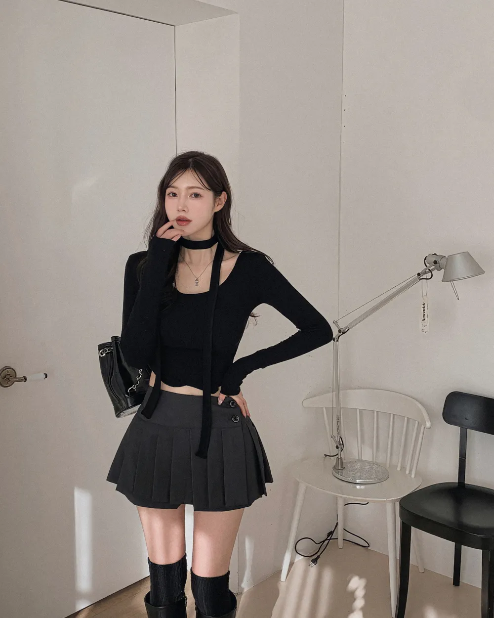 반바지 모델 착용 이미지-S2L9