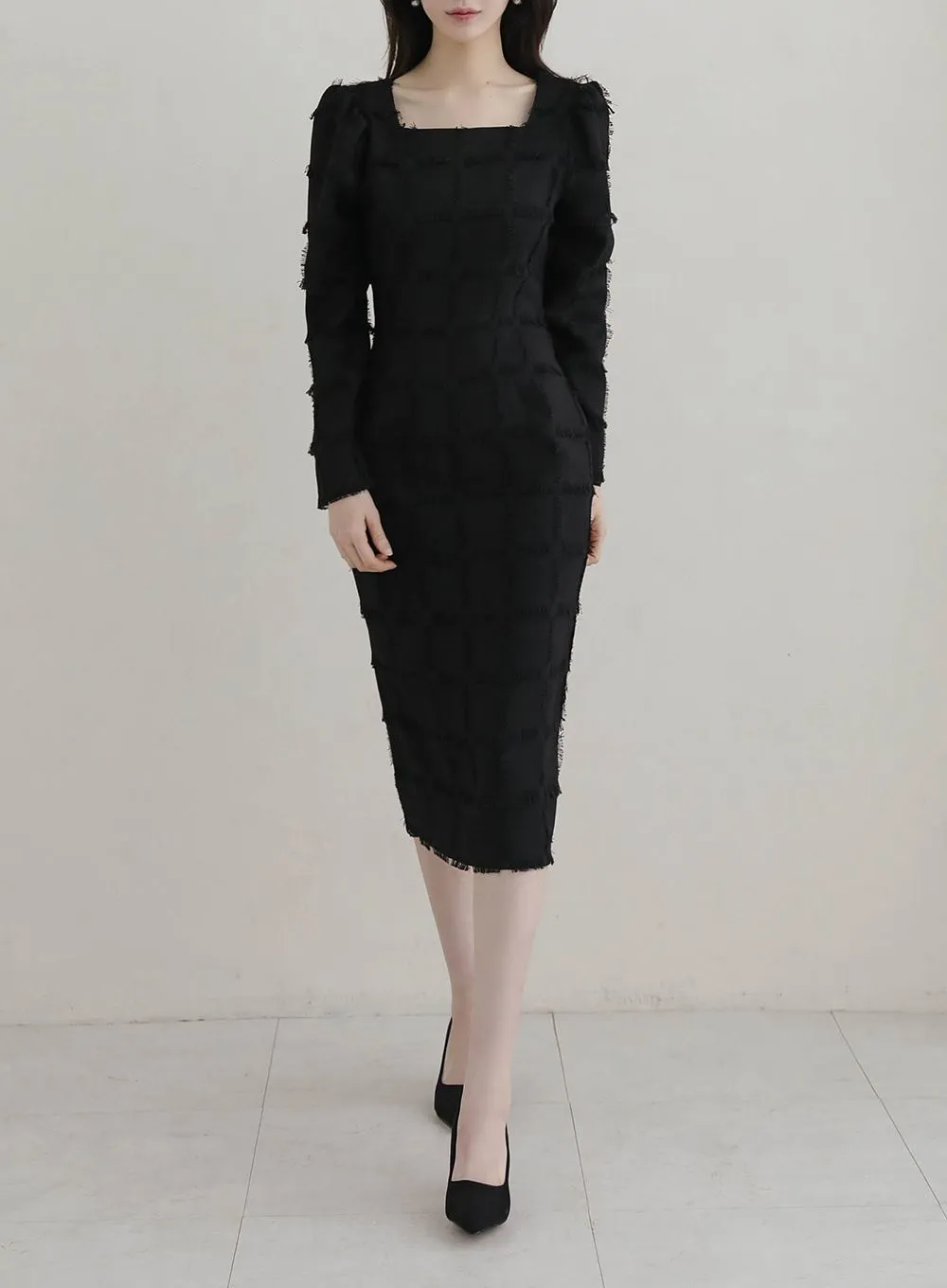 시크한 매력의 블랙 컬러 원피스