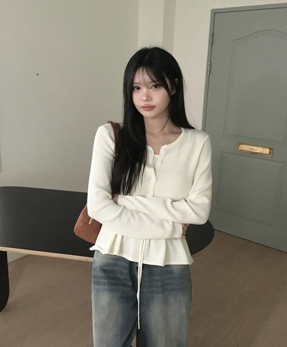 긴팔 티셔츠 모델 착용 이미지-S2L33