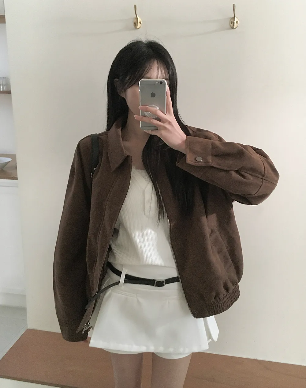 반바지 모델 착용 이미지-S6L10