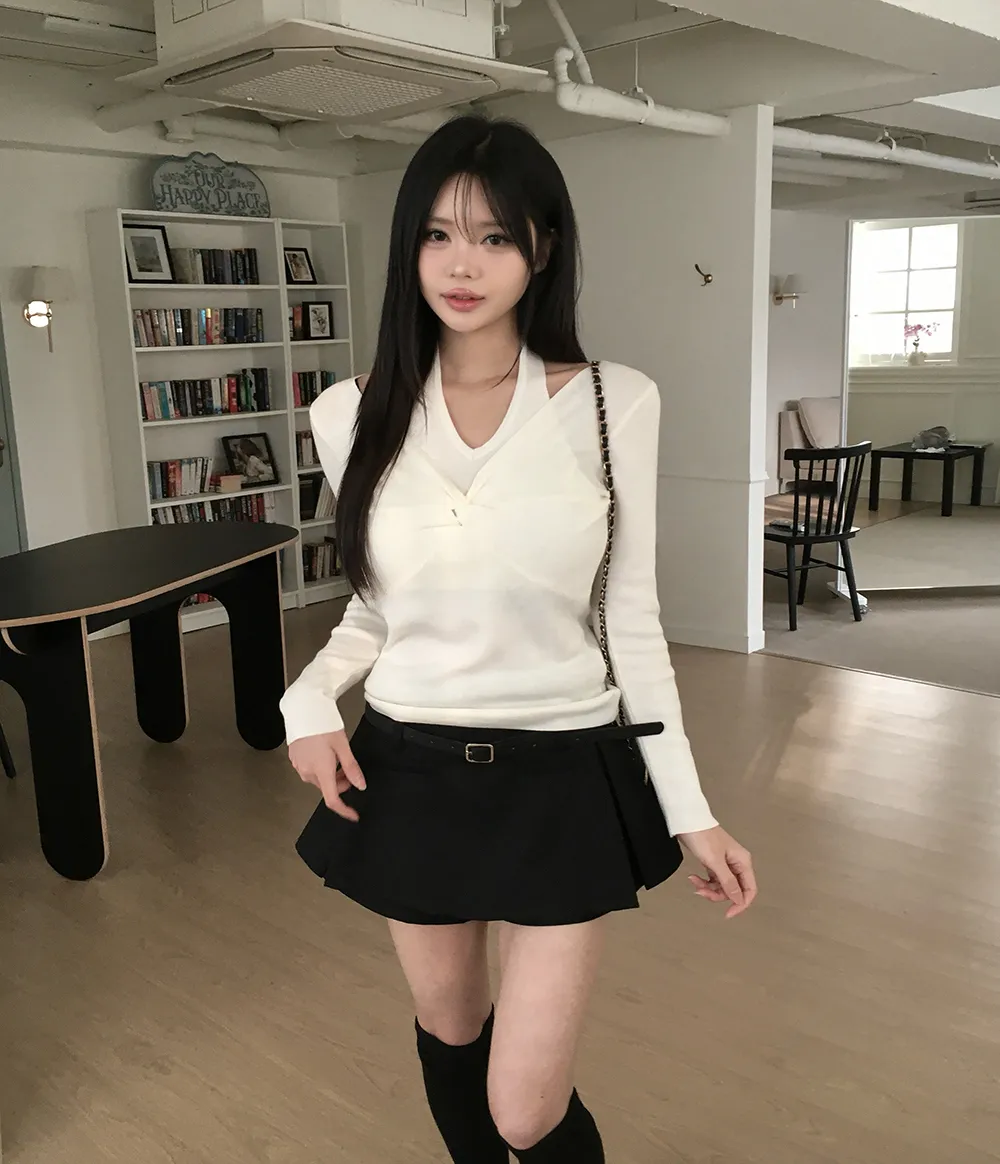 반바지 모델 착용 이미지-S4L59