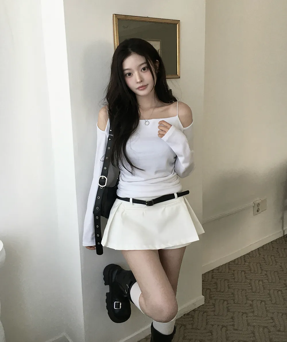 반바지 모델 착용 이미지-S4L20