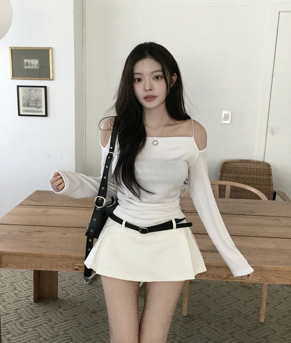 반바지 모델 착용 이미지-S4L66