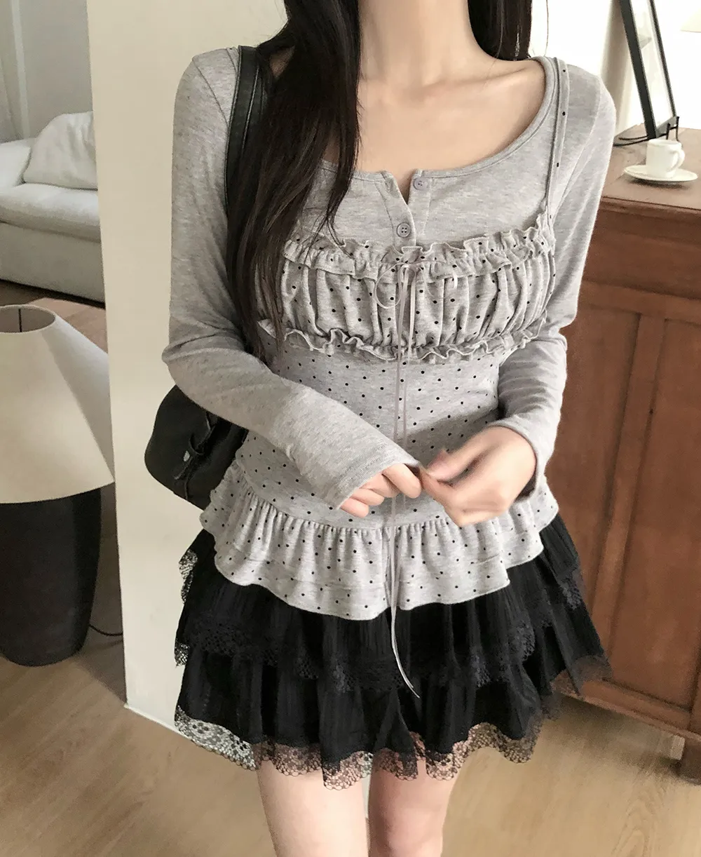 미니 스커트 모델 착용 이미지-S3L43