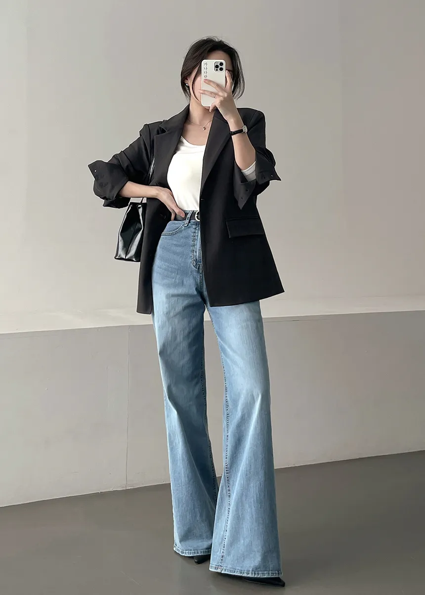 블레이저 모델 착용 이미지-S1L29