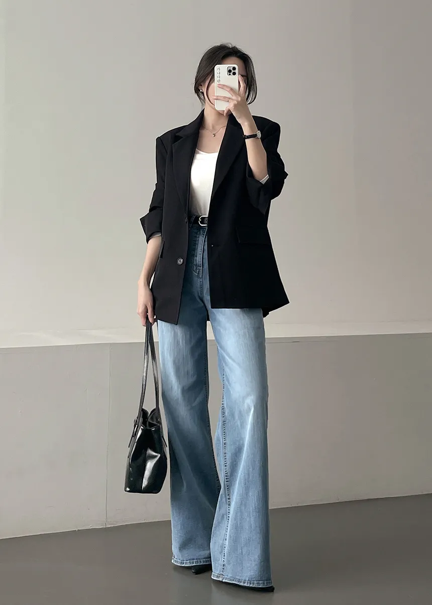 블레이저 모델 착용 이미지-S1L41