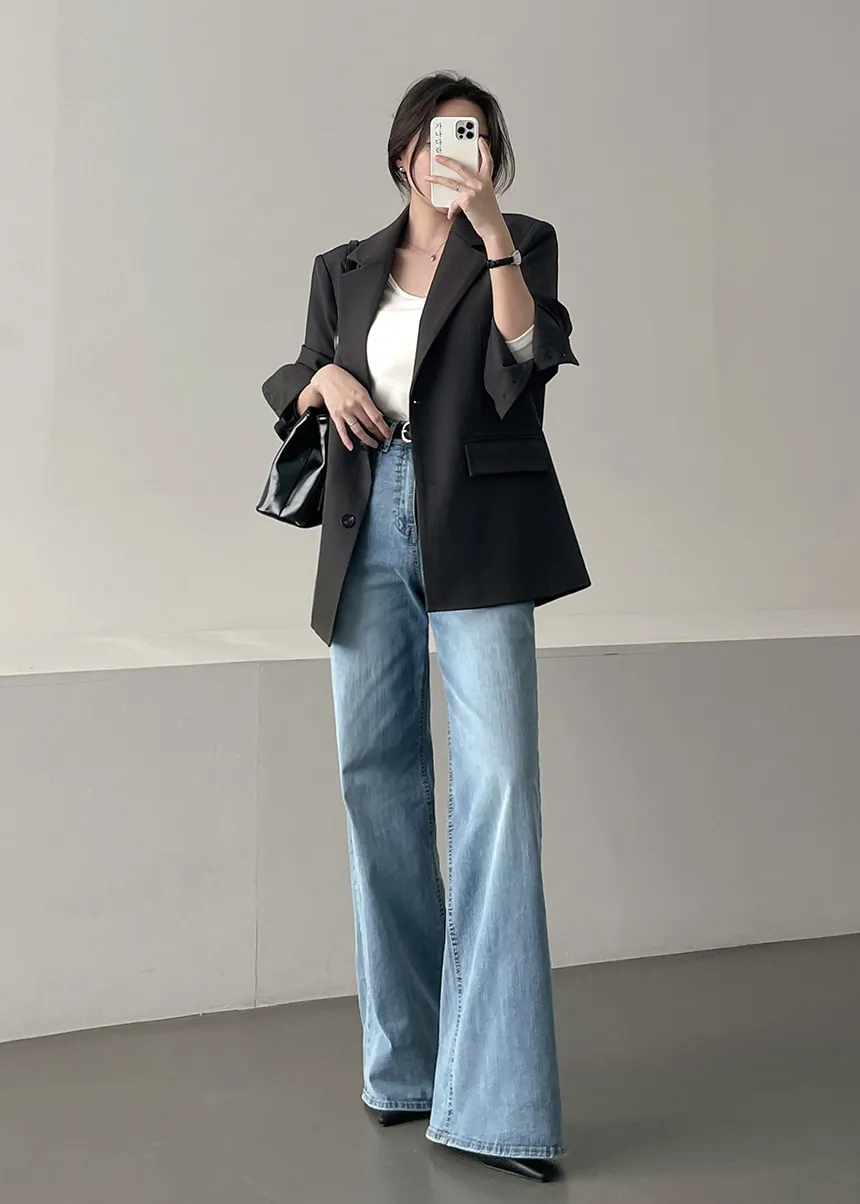 블레이저 모델 착용 이미지-S1L35