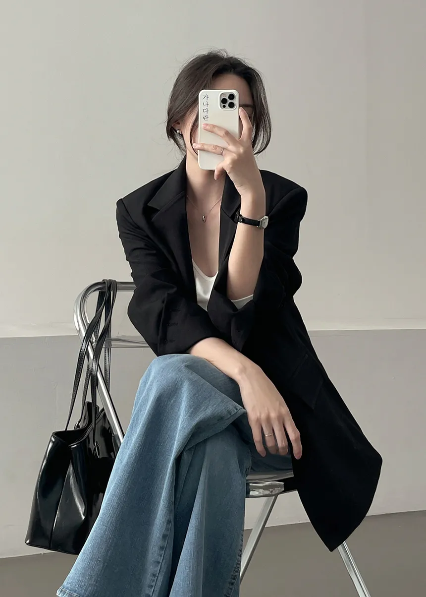 블레이저 모델 착용 이미지-S1L37