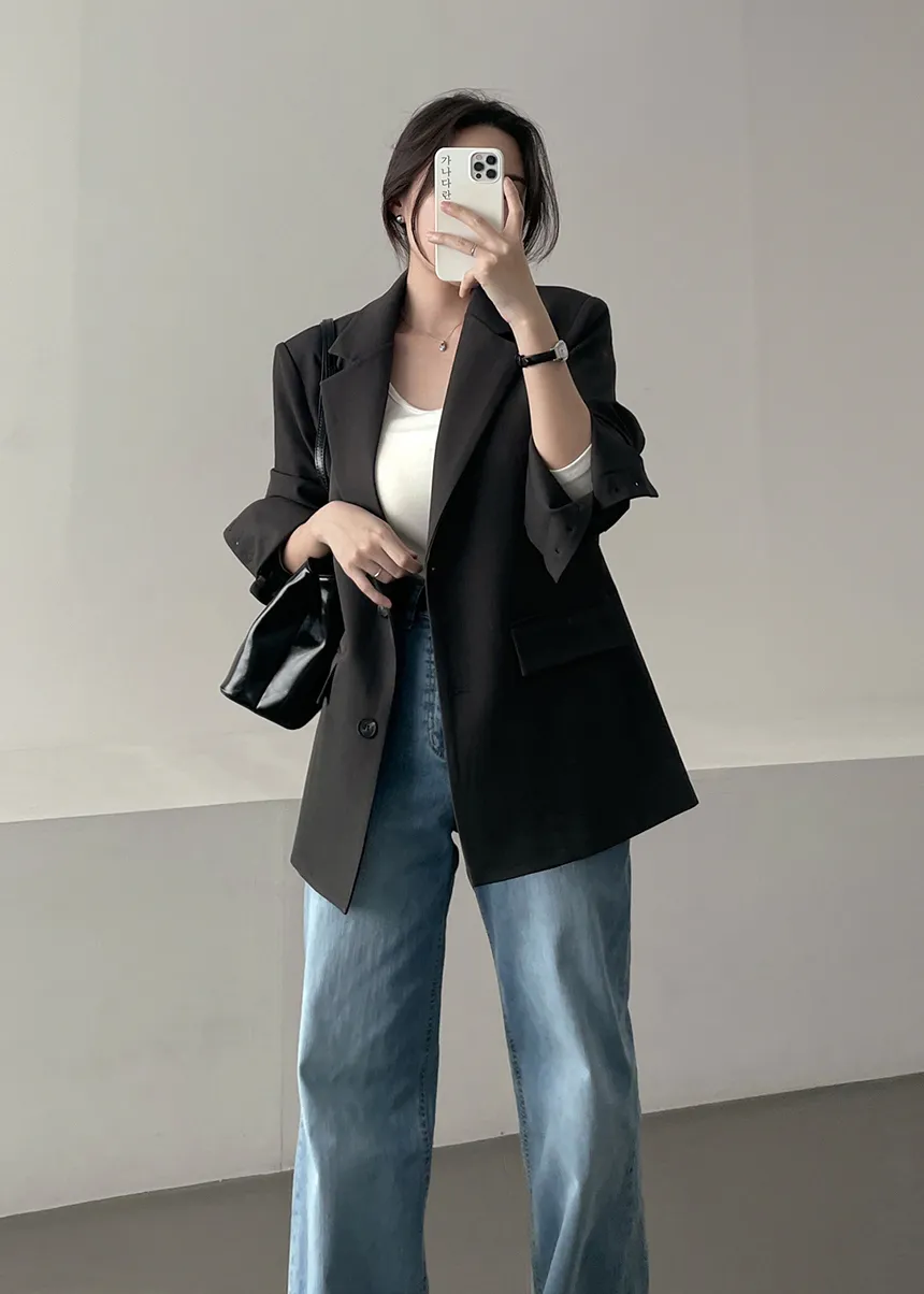 블레이저 모델 착용 이미지-S1L36