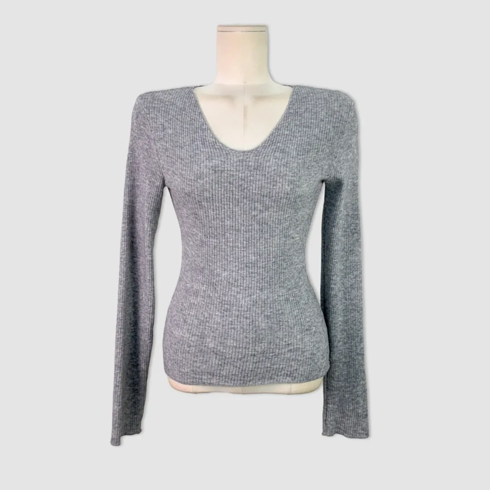 긴팔 티셔츠 카키 색상 이미지-S1L18