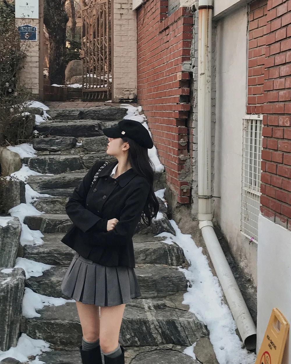 미니 스커트 모델 착용 이미지-S1L61