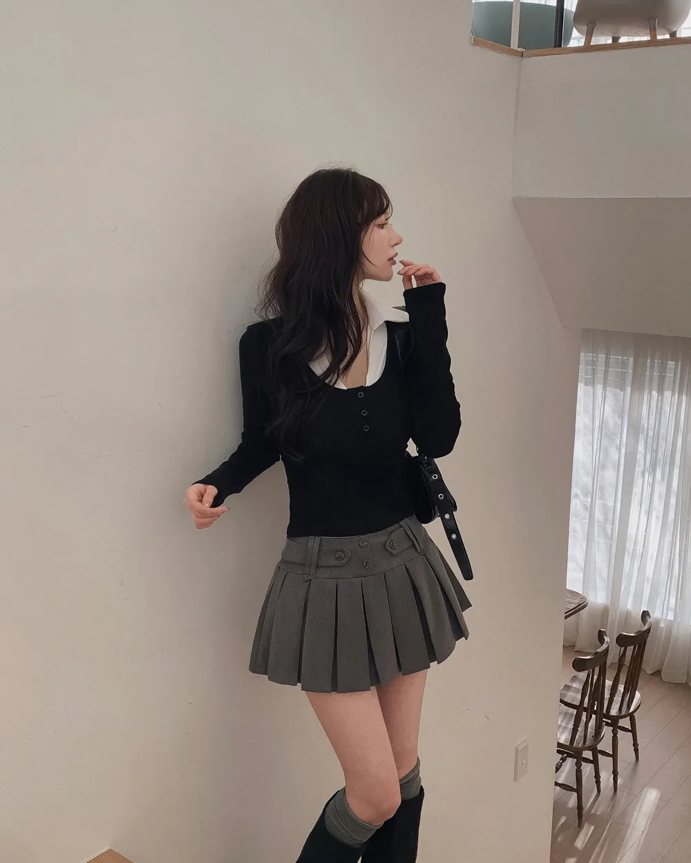 미니 스커트 모델 착용 이미지-S1L38