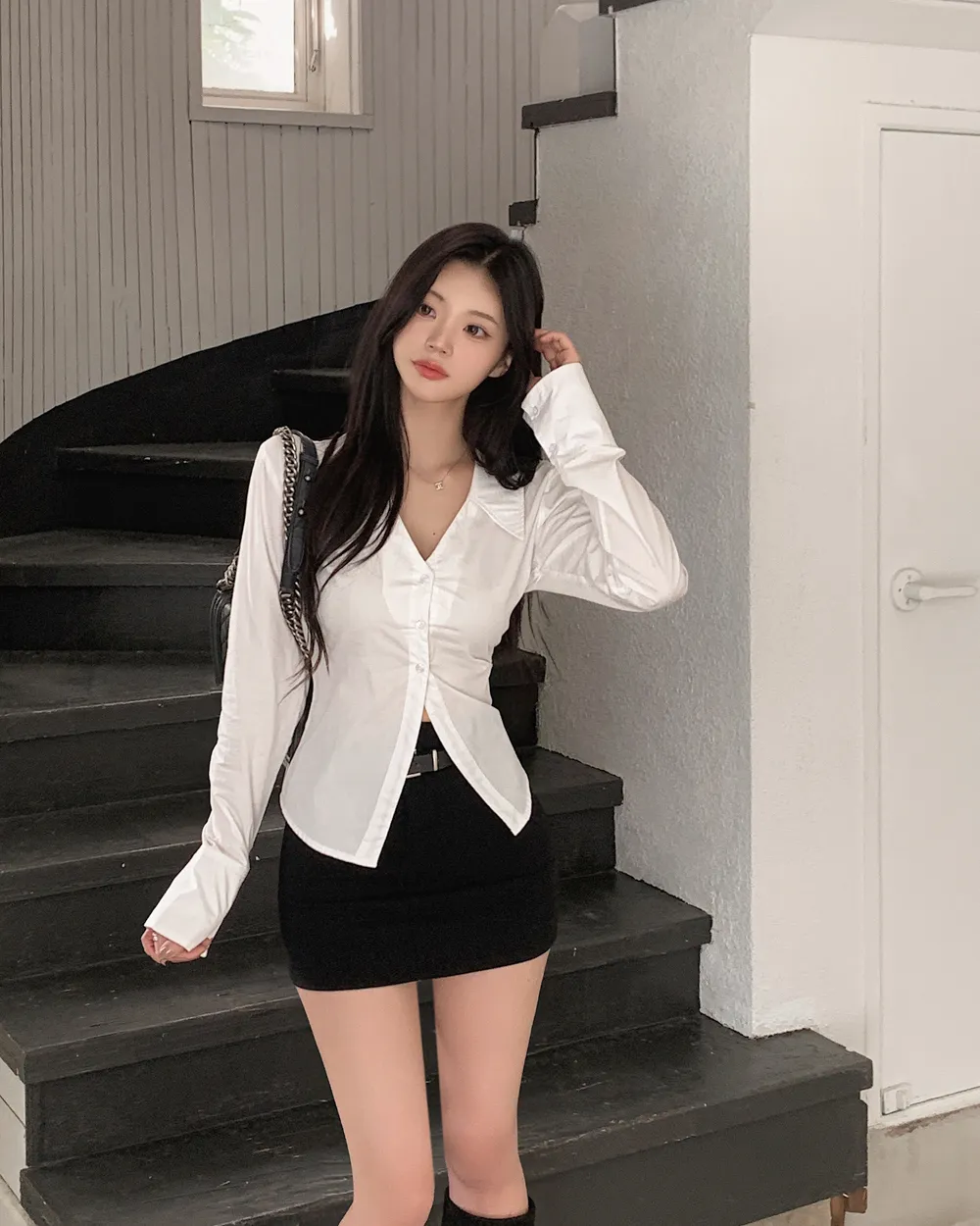 미니 스커트 모델 착용 이미지-S1L44