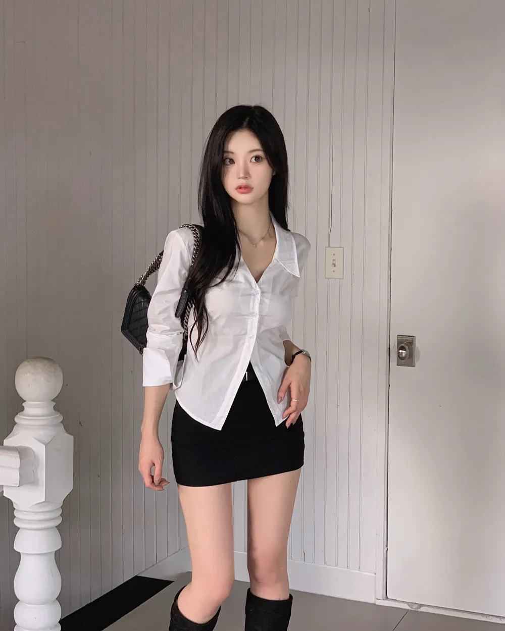 미니 스커트 모델 착용 이미지-S1L28