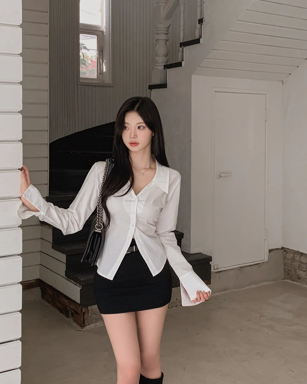 미니 스커트 모델 착용 이미지-S1L23