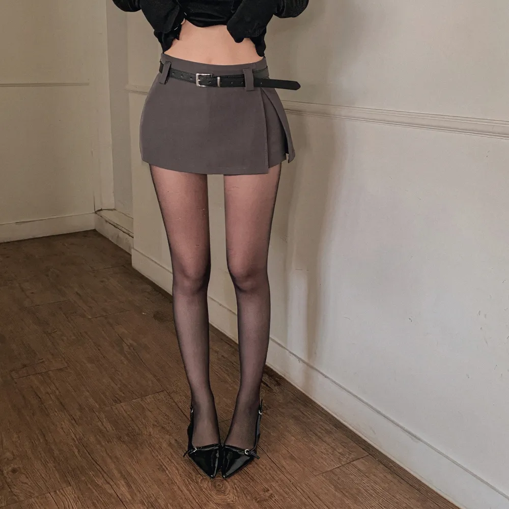 반바지 모델 착용 이미지-S1L35