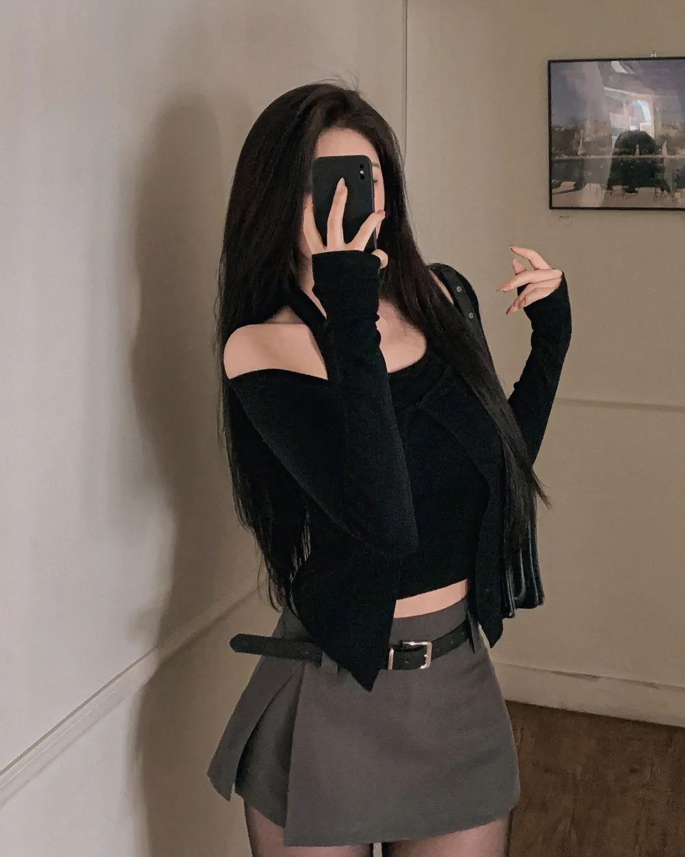 반바지 모델 착용 이미지-S1L44