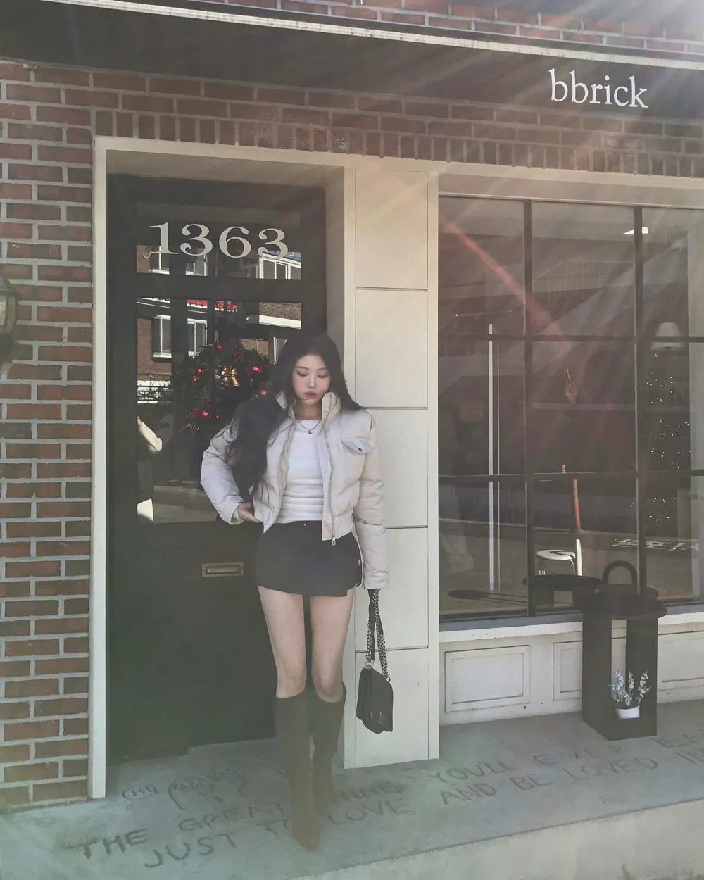 반바지 모델 착용 이미지-S1L90