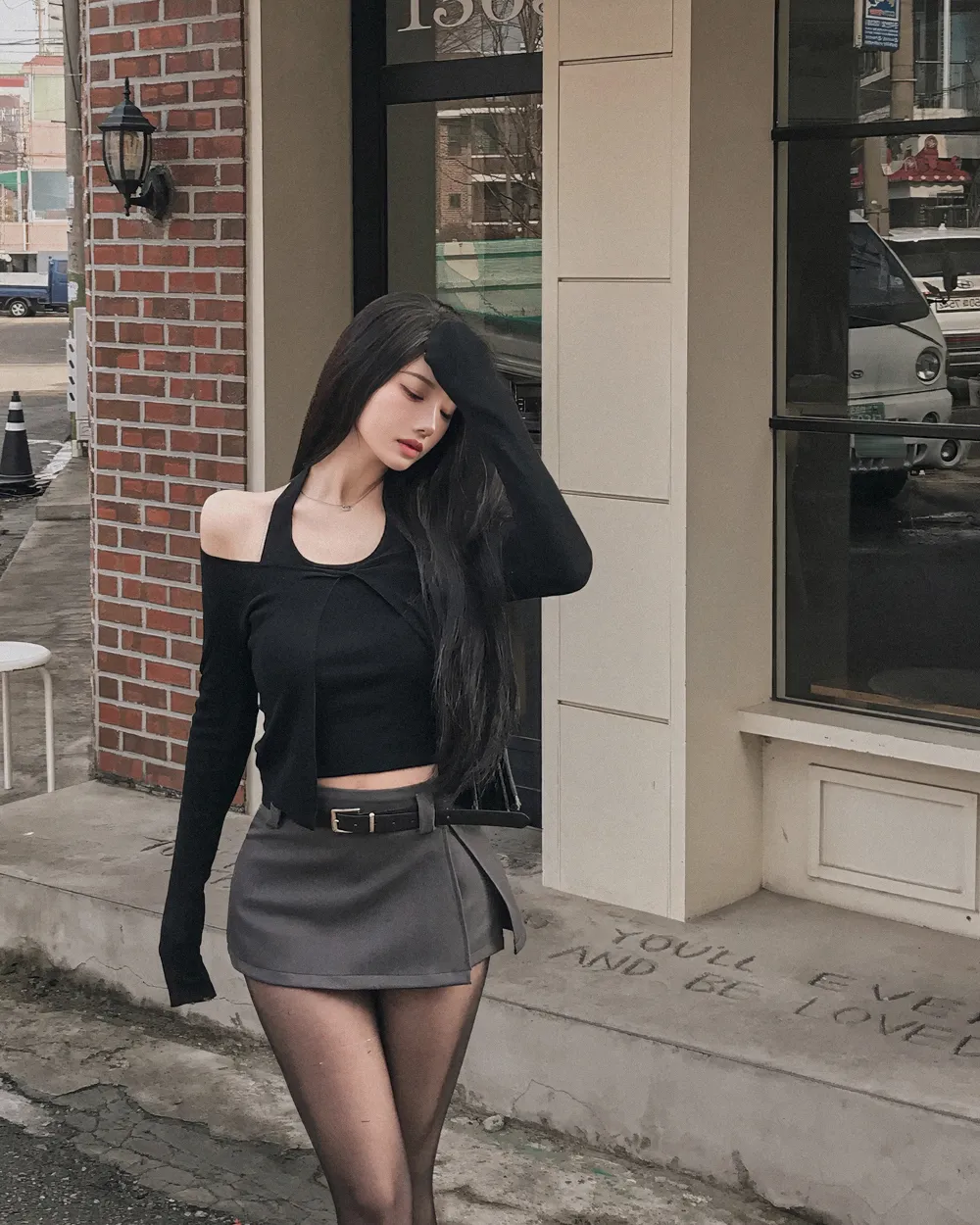 반바지 모델 착용 이미지-S1L31