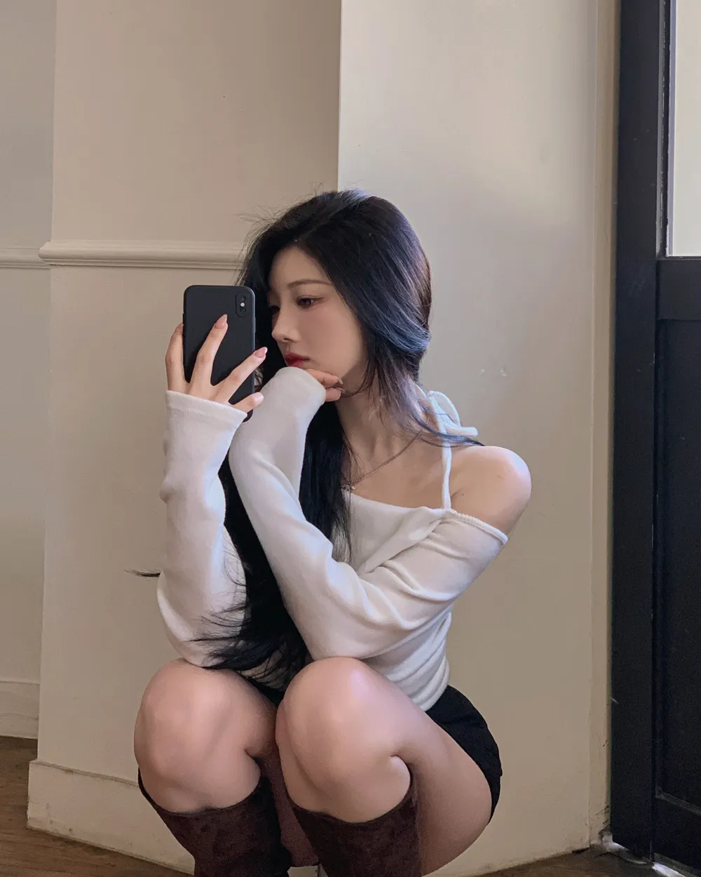 반바지 모델 착용 이미지-S1L107