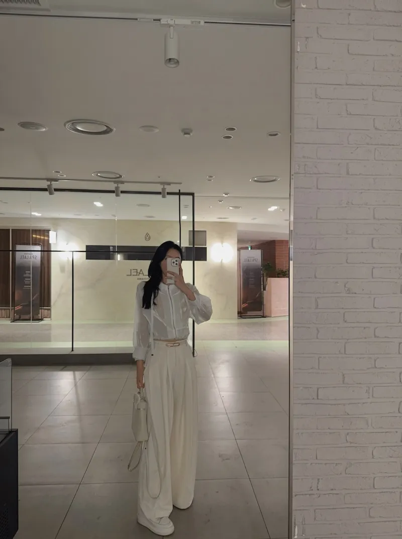 드레스 모델 착용 이미지-S1L11