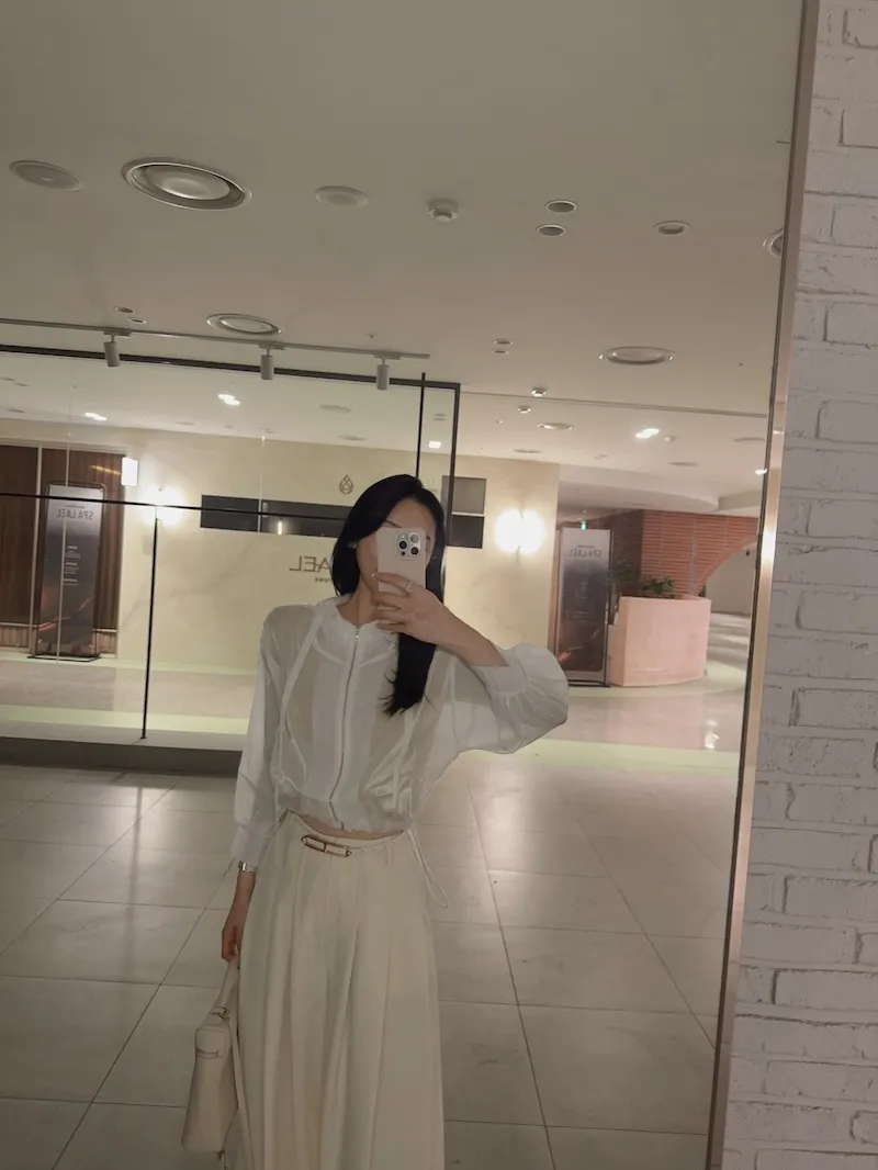 드레스 모델 착용 이미지-S1L9