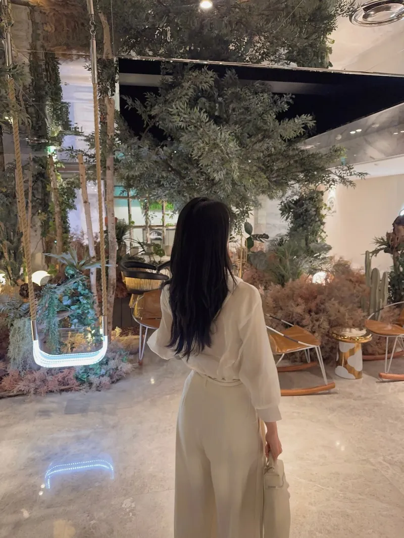 드레스 모델 착용 이미지-S1L48