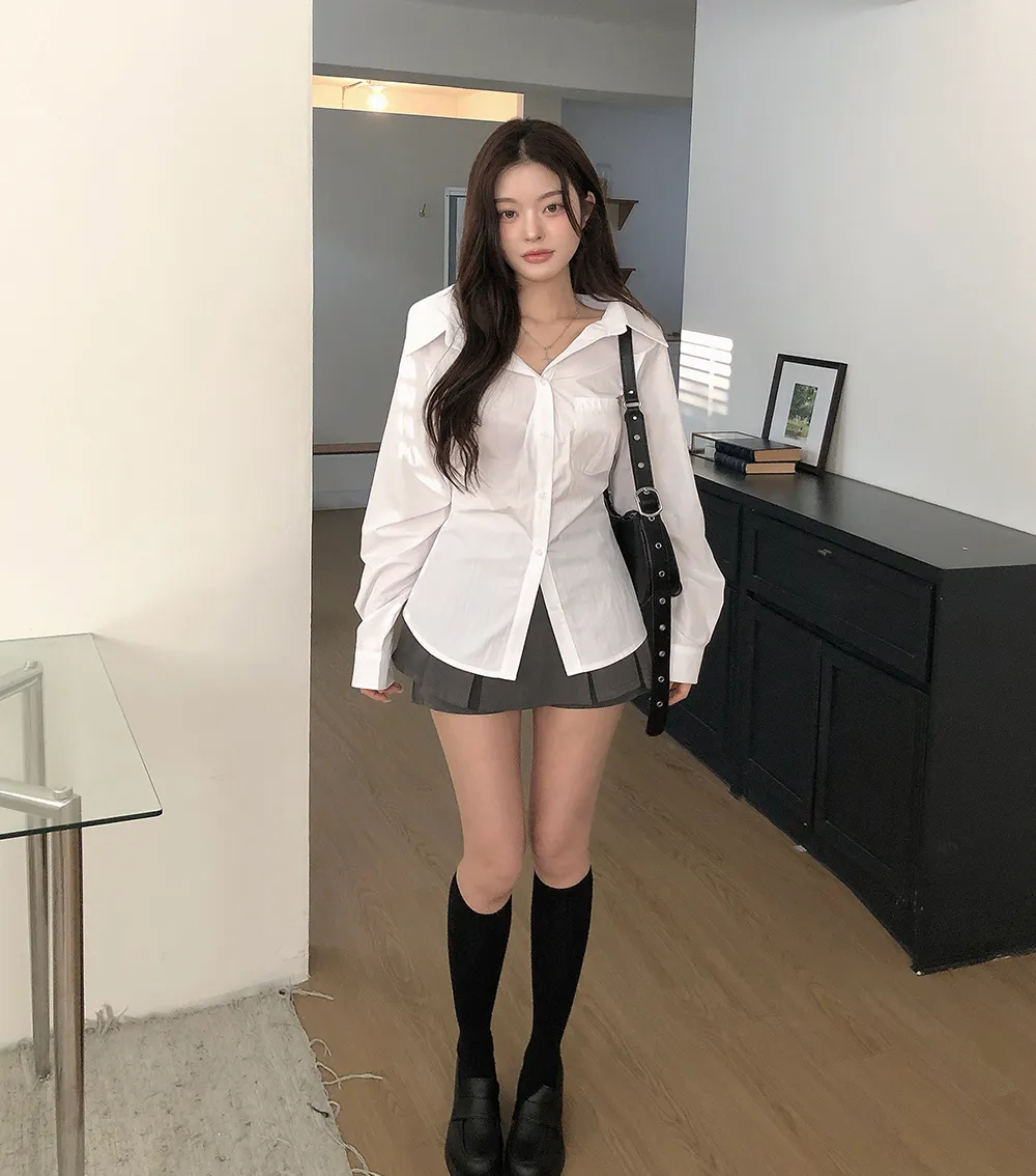 반바지 모델 착용 이미지-S3L37