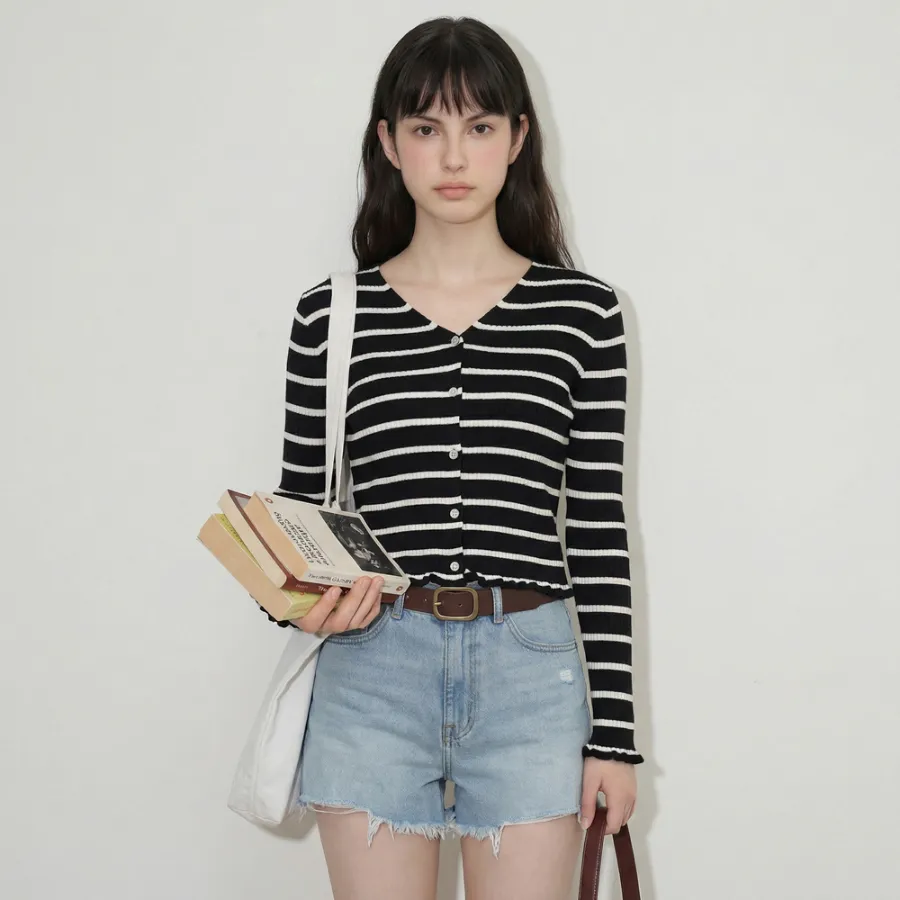 긴팔 티셔츠 모델 착용 이미지-S1L19