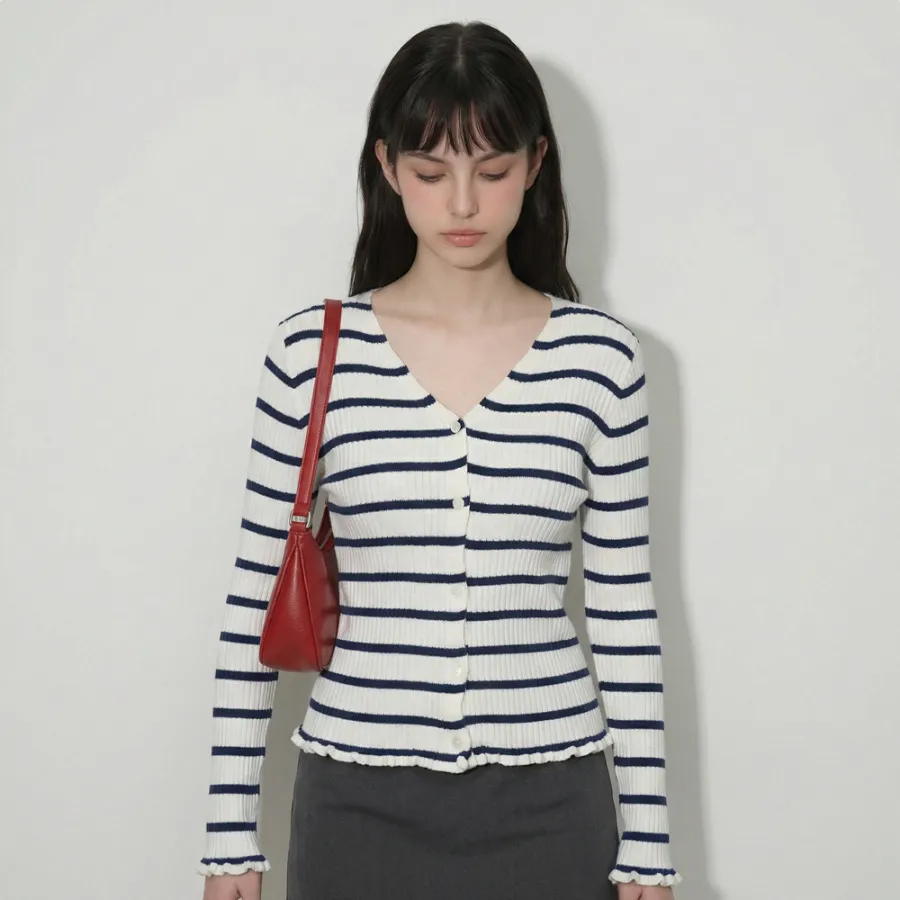 긴팔 티셔츠 모델 착용 이미지-S1L22