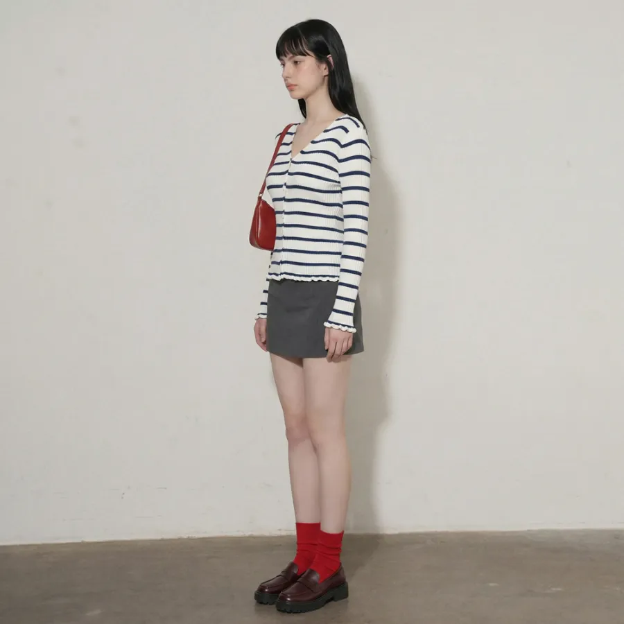 긴팔 티셔츠 모델 착용 이미지-S1L27