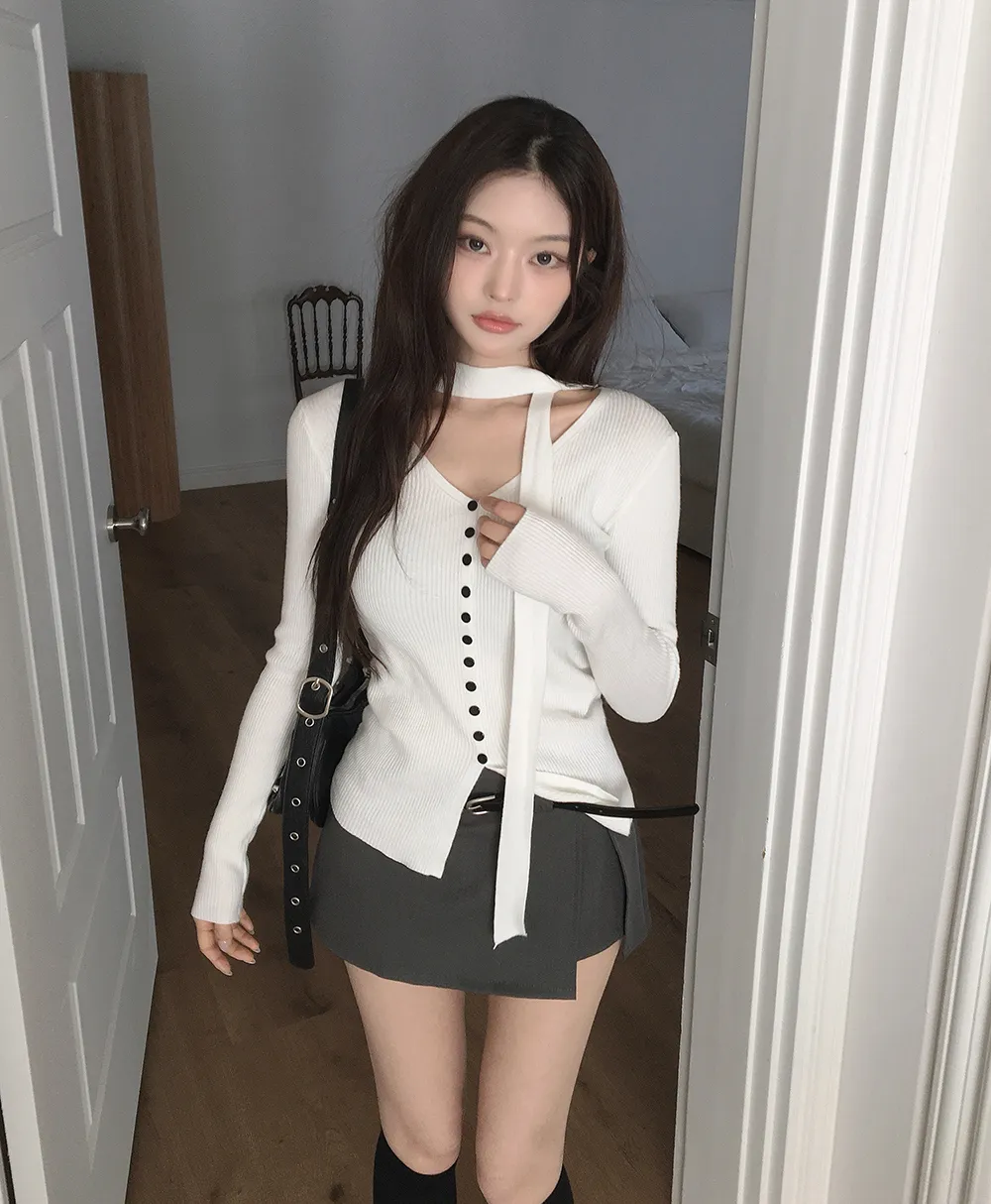 카디건 모델 착용 이미지-S2L36