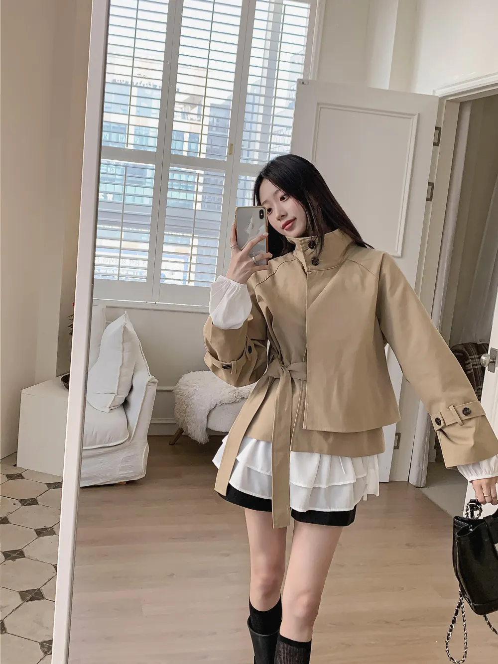 반바지 모델 착용 이미지-S2L70