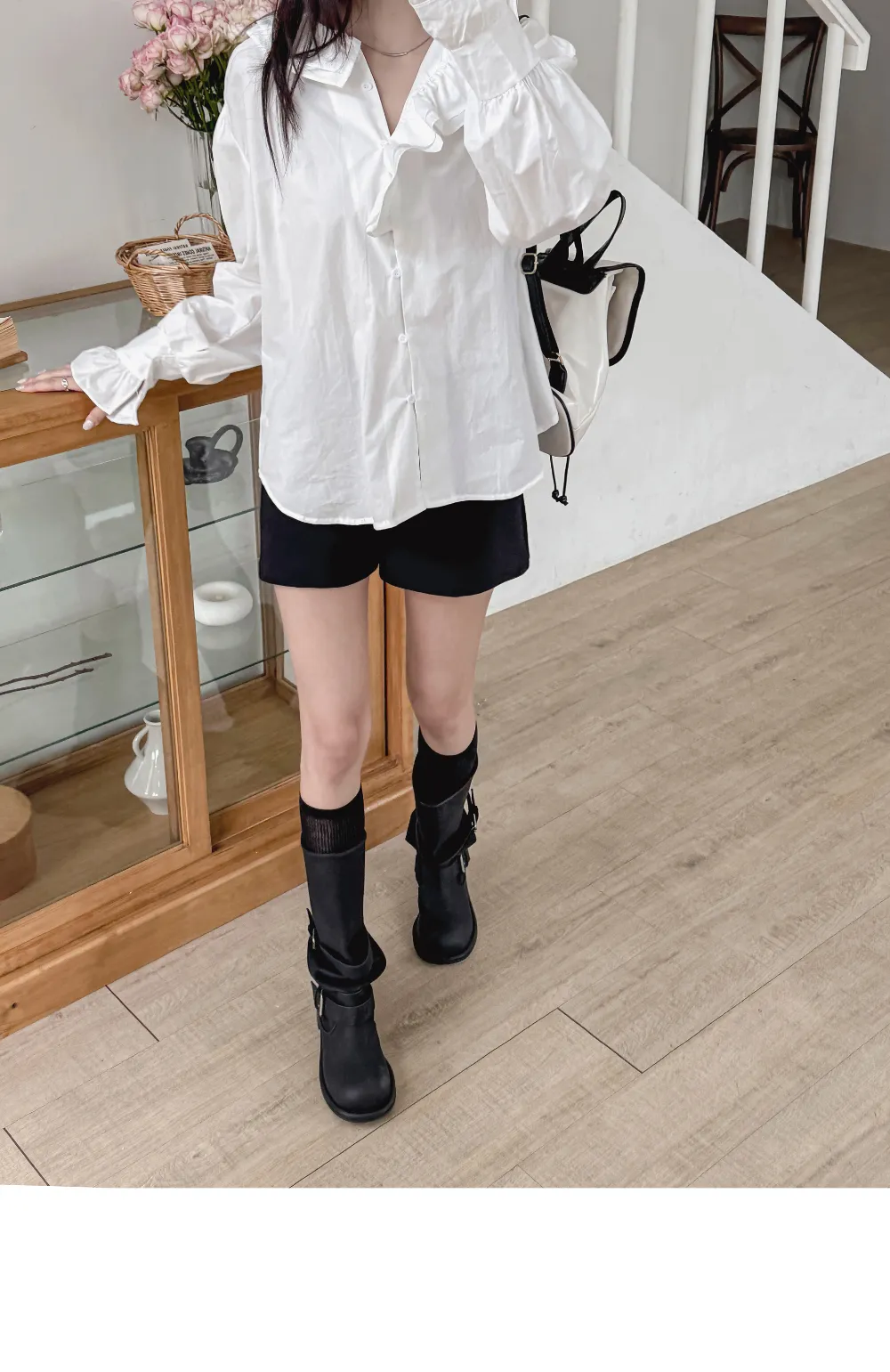 반바지 모델 착용 이미지-S3L13