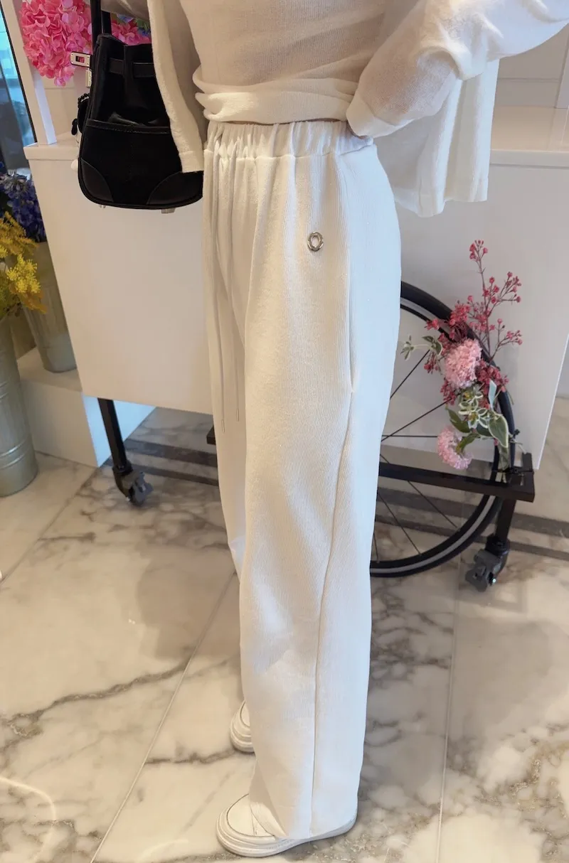 바지 모델 착용 이미지-S1L60