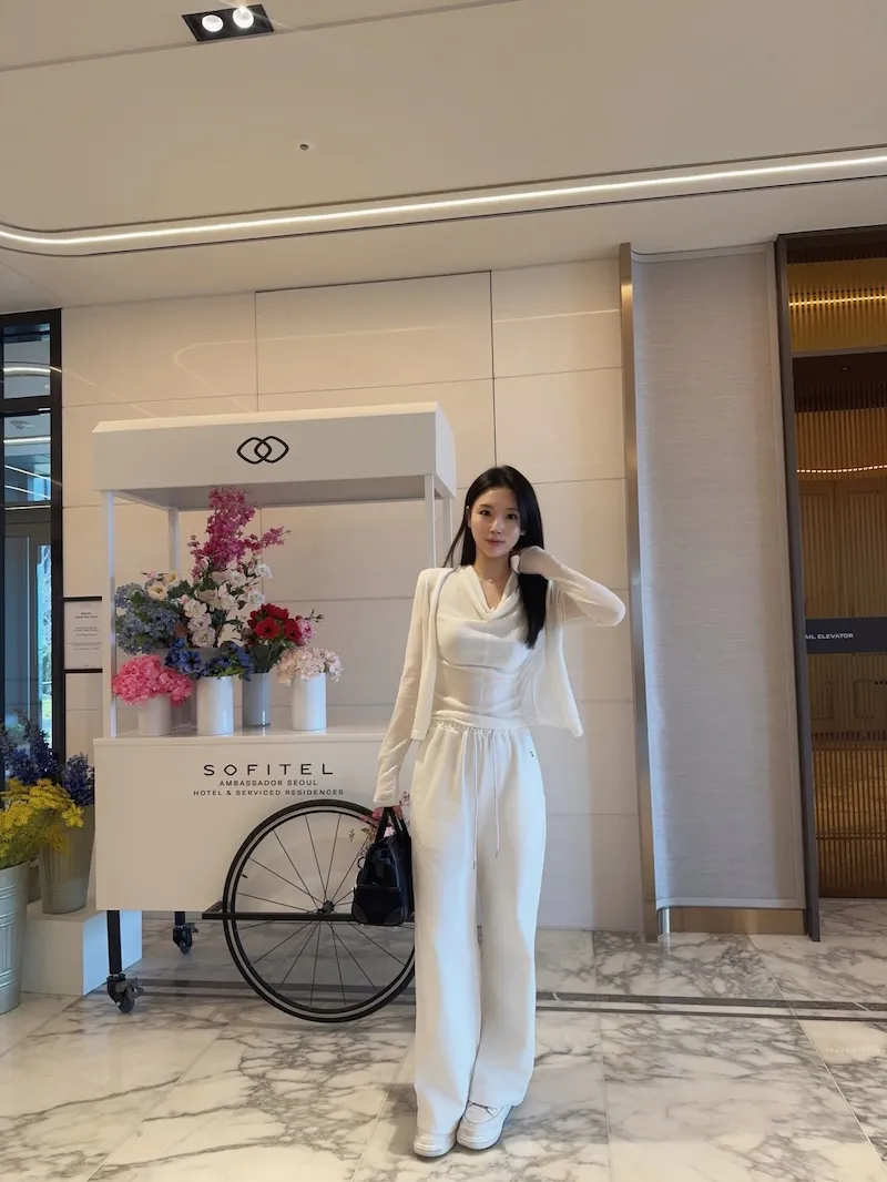 바지 모델 착용 이미지-S1L55