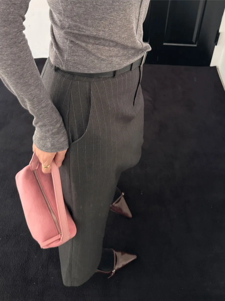 치마 모델 착용 이미지-S1L13