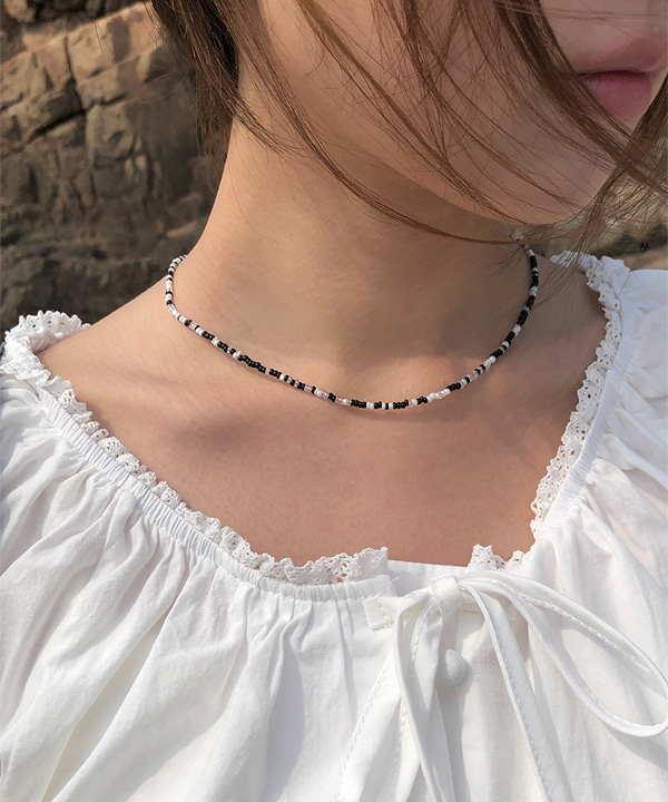 ビーズアクリルグロス配色ネックレス | レディースファッション通販