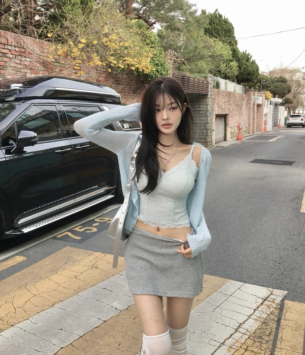 민소매 모델 착용 이미지-S2L23