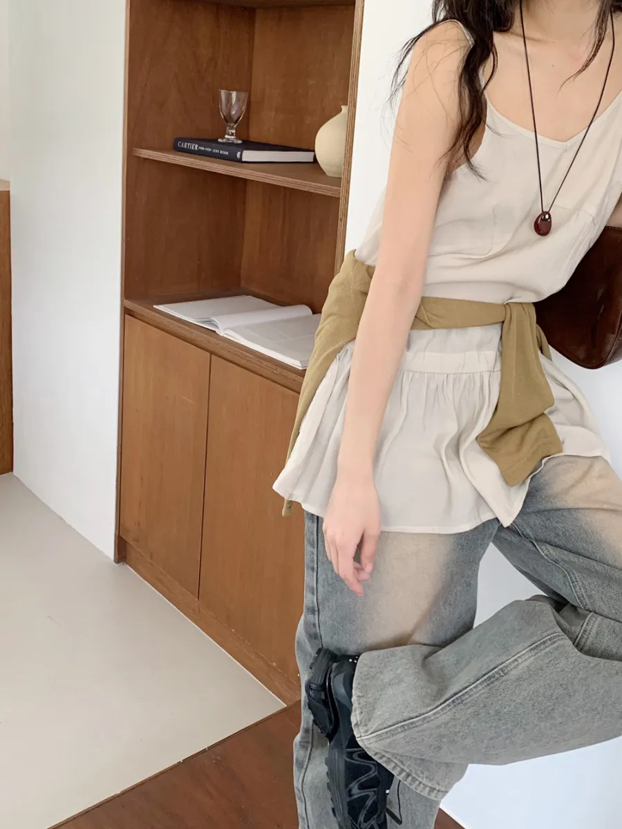 민소매 모델 착용 이미지-S1L25