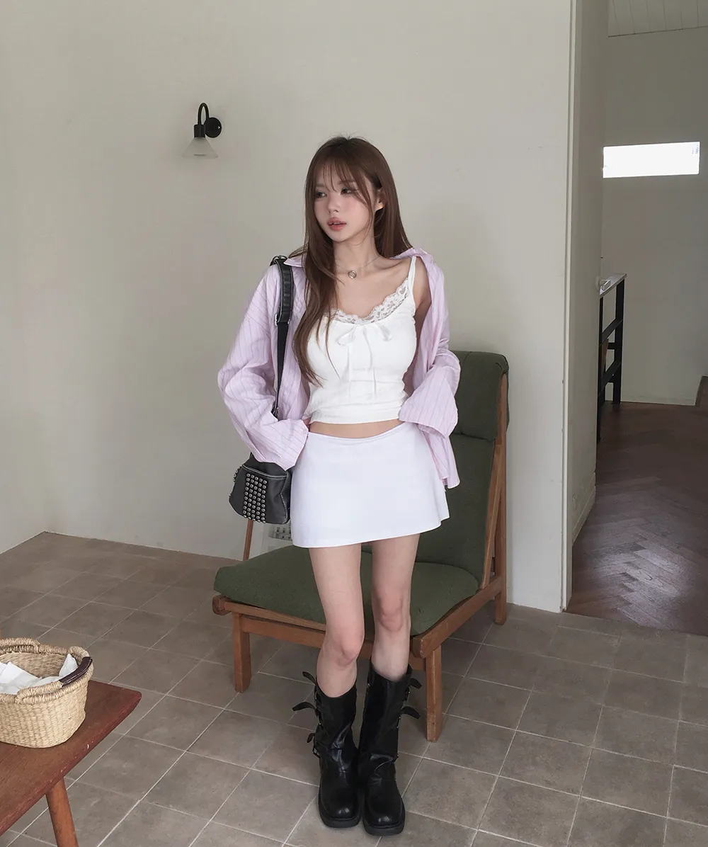 미니 스커트 모델 착용 이미지-S2L17